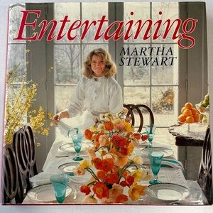 Entertaining by Martha Stewart coffee table book 1982 original vintage edition